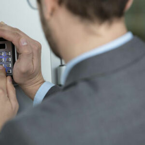 Why you should install a security system for your small business