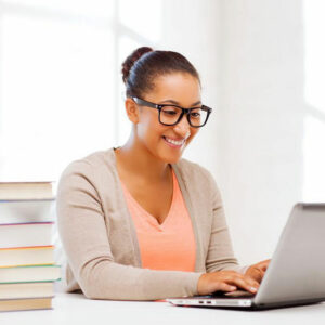 4 factors to consider while choosing an accredited online school