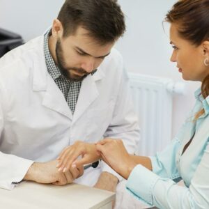 Here’s How to Find the Best Dermatologist Nearby